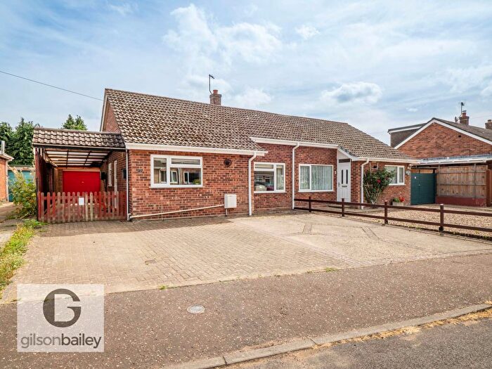 2 Bedroom Semi-Detached House For Sale In Fairfield Close, Little Plumstead, NR13