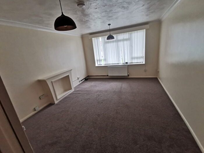 2 Bedroom Flat To Rent In Cliffestone Court Shorncliffe Road, Folkestone, CT20