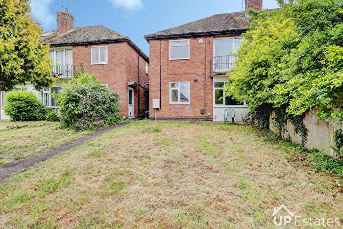 2 Bedroom Flat To Rent In Sunnybank Avenue, Coventry, CV3