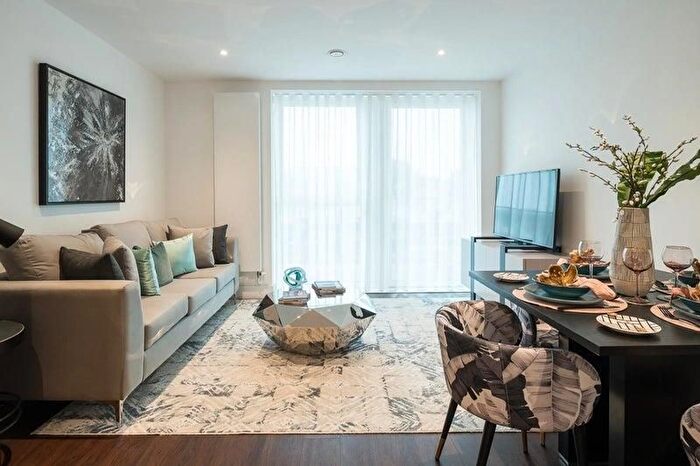 3 Bedroom Flat To Rent In Samuelson House, Merrick Road, Southall, UB2