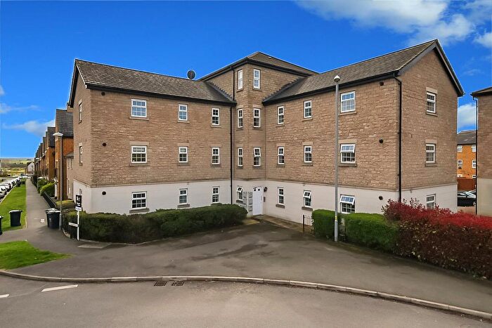 2 Bedroom Flat To Rent In Roman Road, Little Stanion, NN18