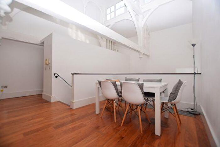 2 Bedroom Apartment To Rent In York House, Orchard Lane, Sheffield, S1