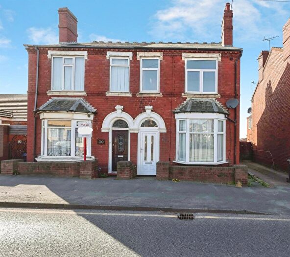 2 Bedroom Semi Detached House For Sale In Pedmore Road, Lye, Stourbridge, DY9