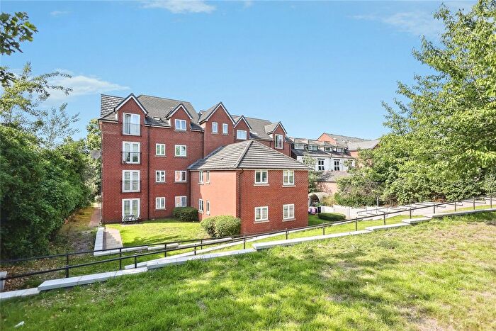 2 Bedroom Flat For Sale In Gravelly Hill, Birmingham, West Midlands, B23