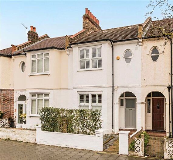 4 Bedroom House To Rent In Manor Lane, Lee, SE12
