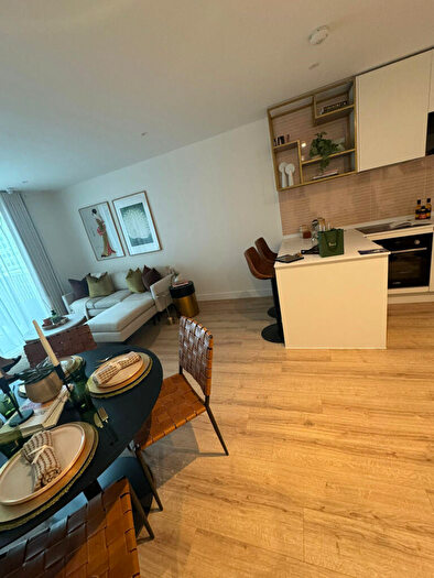 1 Bedroom Flat For Sale In Quay Walk, Alperton, Wembley, HA0