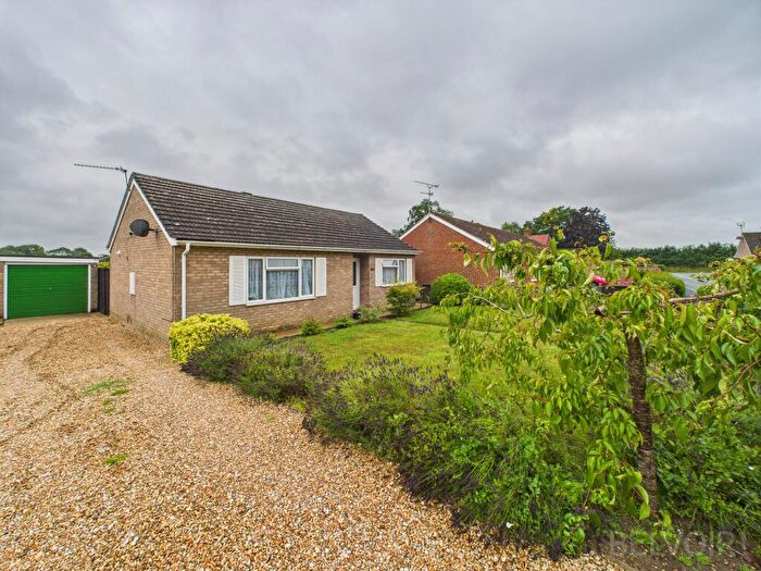 2 Bedroom Bungalow To Rent In The Limes, Ashill, IP25