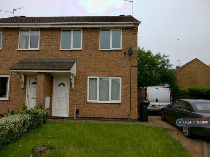 3 Bedroom Semi-Detached House To Rent In Viking Close, Kettering, NN16