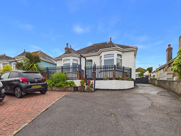 3 Bedroom Bungalow For Sale In Copper Hill, Hayle, TR27