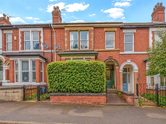 4 Bedroom Terraced House For Sale In Radbourne Street, Derby, DE22
