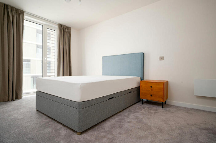 3 Bedroom Flat To Rent In The Kell, Gillingham Gate Road, Gillingham, ME4