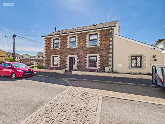 5 Bedroom Detached House For Sale In Bank End, Bideford, EX39