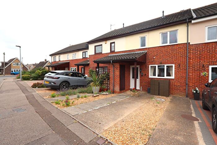 3 Bedroom Terraced House To Rent In Ambleside Gardens, Peterborough, PE4