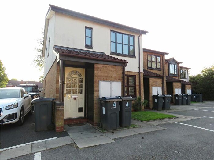 1 Bedroom Maisonette To Rent In Pembroke Way, Birmingham, West Midlands, B28