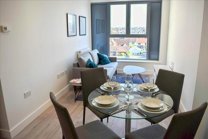 1 Bedroom Flat To Rent In New London Road, Chelmsford, CM2