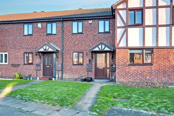2 Bedroom Terraced House For Sale In Dunston Close, Long Eaton, NG10