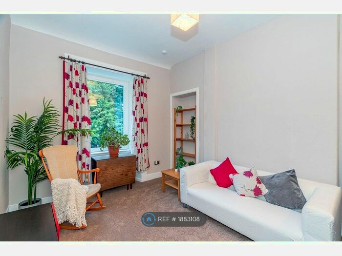 1 Bedroom Flat To Rent In Downfield Place, Edinburgh, EH11