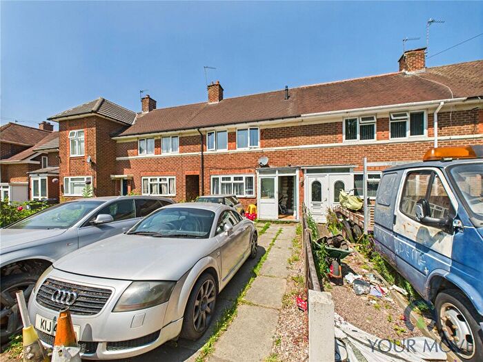 3 Bedroom Terraced House For Sale In Graham Road, Birmingham, West Midlands, B25