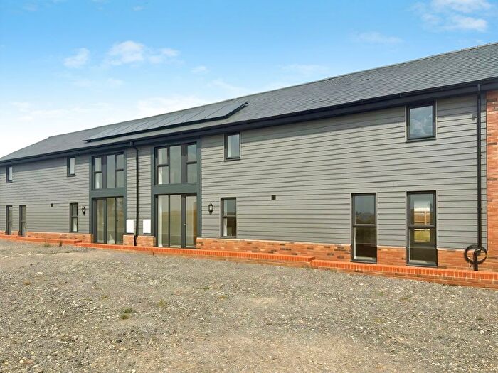 4 Bedroom Property To Rent In Barham Road, Huntingdon, PE28