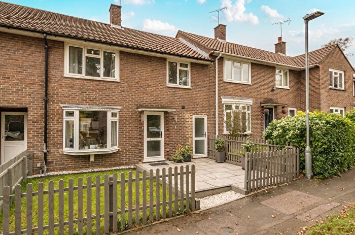 3 Bedroom Terraced House For Sale In Horewood Road, Bracknell, Berkshire, RG12