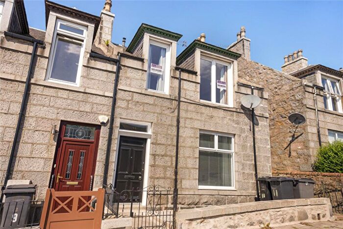 2 Bedroom Apartment For Sale In Sunnyside Road, Aberdeen, AB24