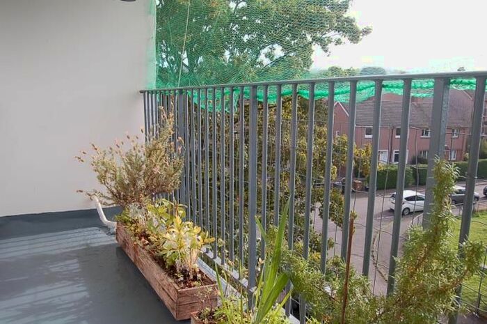 1 Bedroom Flat To Rent In Hoseason Gardens, Edinburgh, EH4
