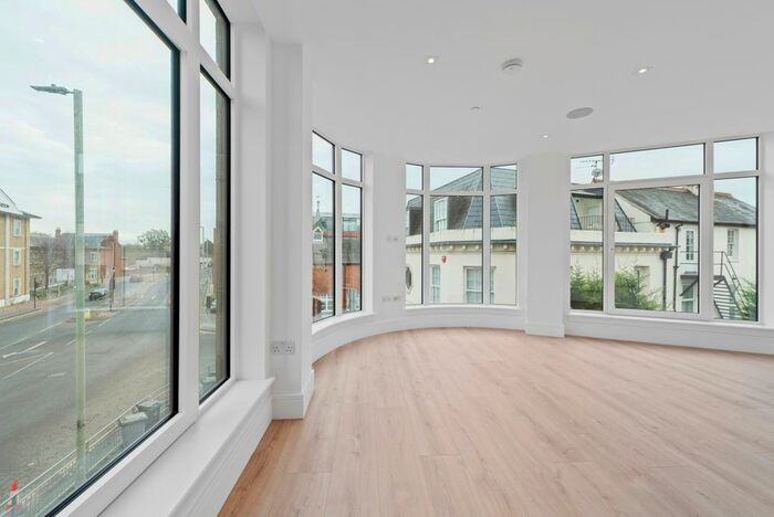 Studio To Rent In Pyrcroft Road, Chertsey, KT16