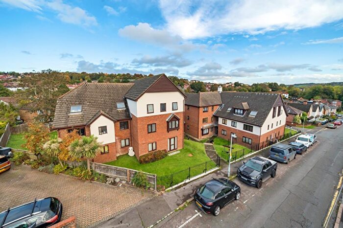 Apartment To Rent In Sovereign Court, Buckinghamshire, HP13
