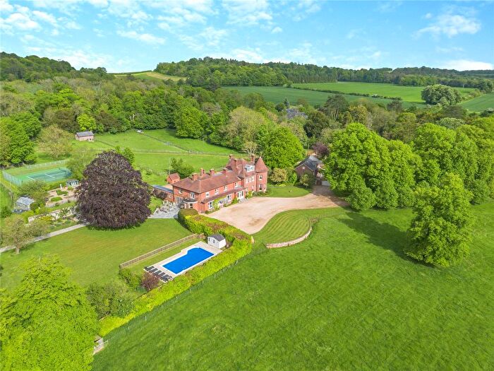 8 Bedroom Detached House For Sale In Snoddington Lane, Tidworth, Hampshire, SP9