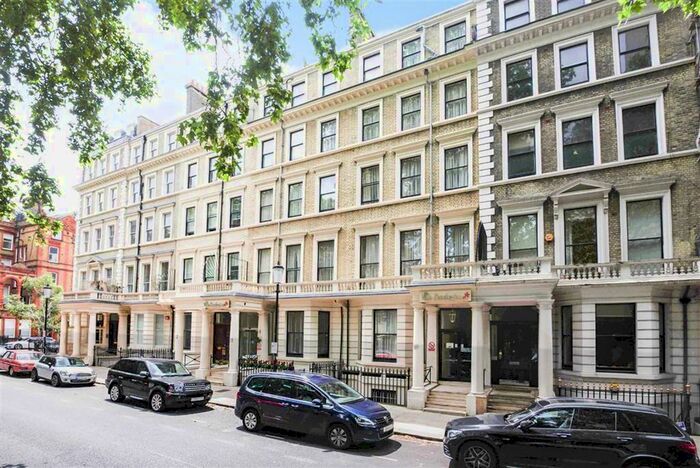 2 Bedroom Flat To Rent In Ashburn Gardens, London, SW7