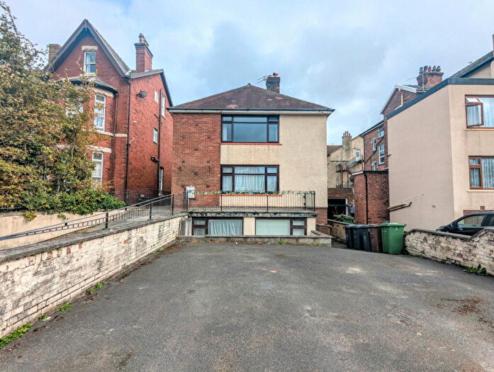 2 Bedroom Apartment To Rent In First Floor Flat, Avondale Road North, Southport, Merseyside, PR9