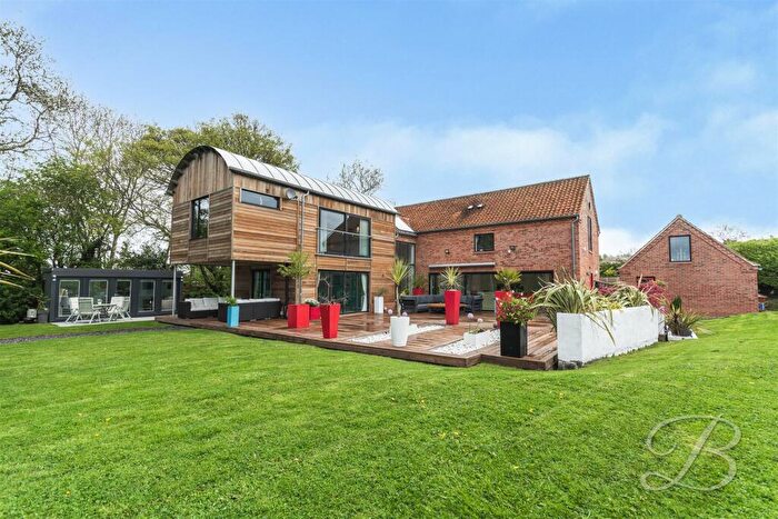 4 Bedroom Detached House For Sale In Kirklington Road, Eakring, Newark, NG22