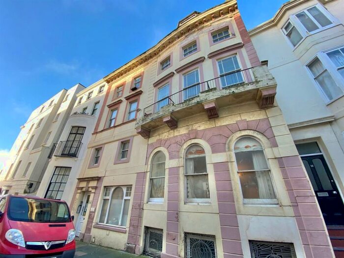 1 Bedroom Apartment To Rent In Grafton Street, Brighton, BN2