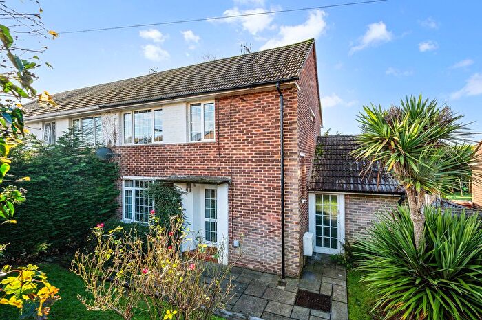 2 Bedroom Semi Detached House For Sale In Juniper Road, Reigate, RH2