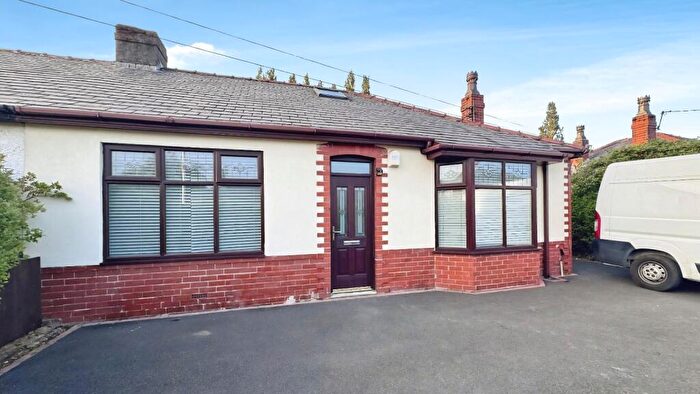 4 Bedroom Bungalow For Sale In Cottam Avenue, Ingol, Preston, Lancashire, PR2