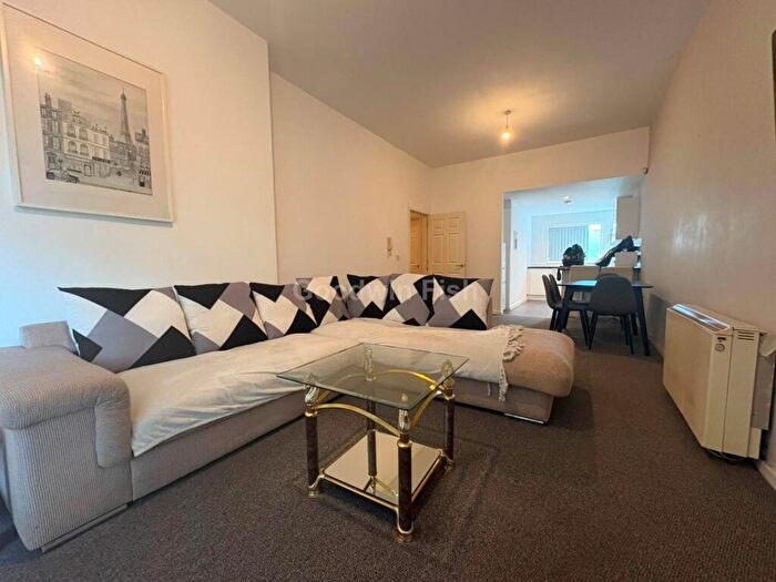 2 Bedroom Apartment To Rent In Millennium House, Chester Road, Manchester, M16