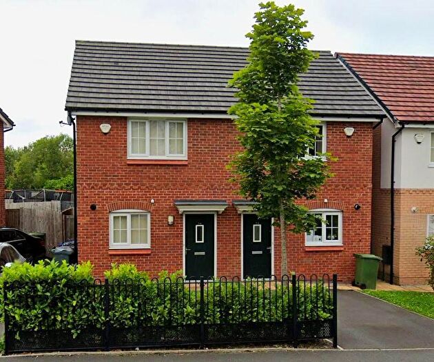 2 Bedroom Semi Detached House To Rent In Willow Moss Drive, Manchester, Greater Manchester, M9