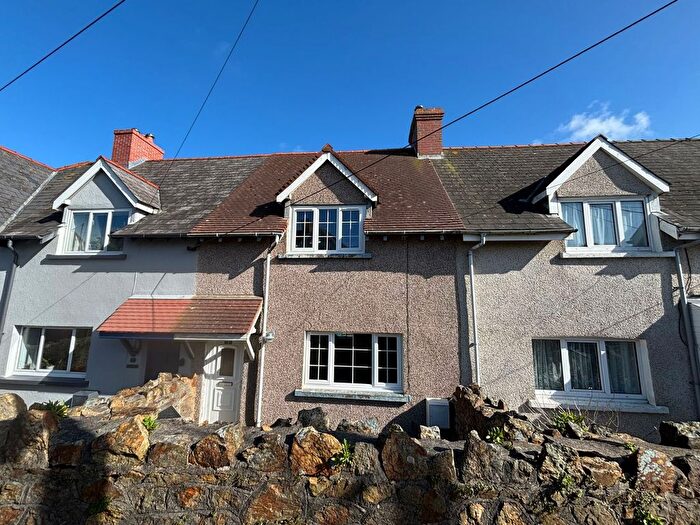 3 Bedroom Terraced House For Sale In Harbour Village, Goodwick, SA64