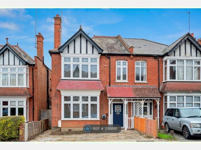 4 Bedroom Semi-Detached House To Rent In Whitehall Road, Harrow, HA1