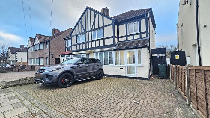 3 Bedroom House To Rent In Park Road, Dartford, DA1