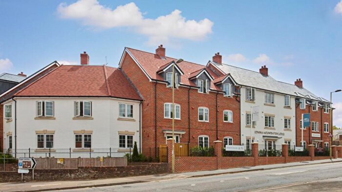 1 Bedroom Retirement Property For Sale In Broadwater Road, Romsey, Hampshire, SO51