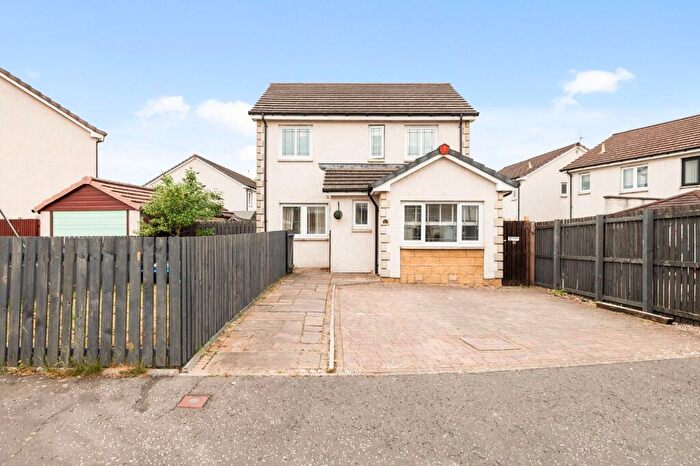 3 Bedroom Detached House For Sale In Smithfield Meadows, Alloa., FK10