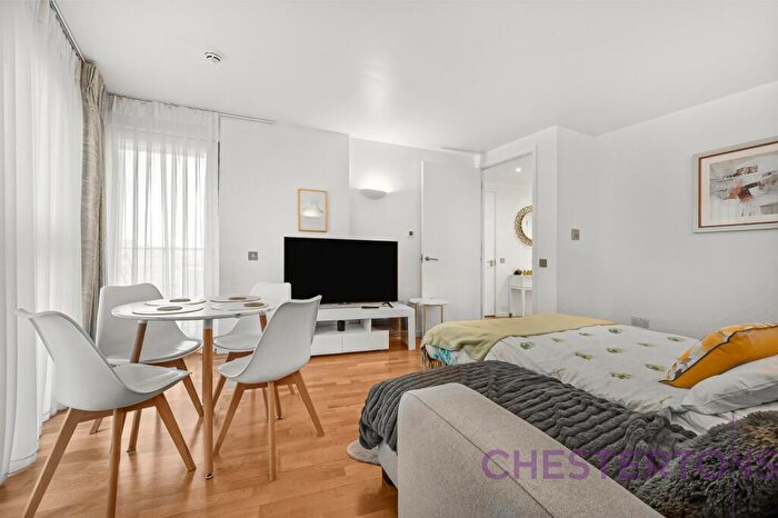 1 Bedroom Flat To Rent In New Providence Wharf, Fairmont Avenue, E14