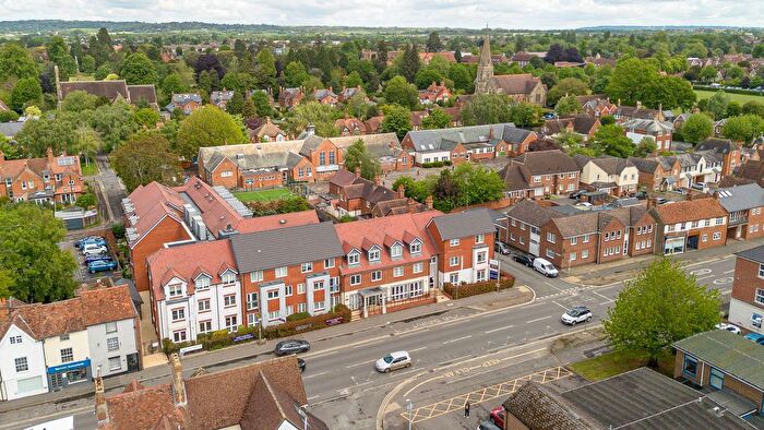 2 Bedroom Flat For Sale In Albert Lodge, Ock Street, OX14