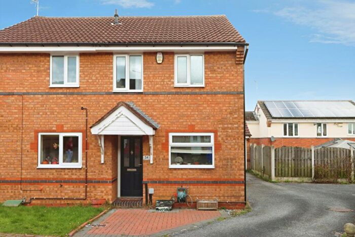 2 Bedroom Semi Detached House For Sale In Middle Ox Gardens, Sheffield, South Yorkshire, S20