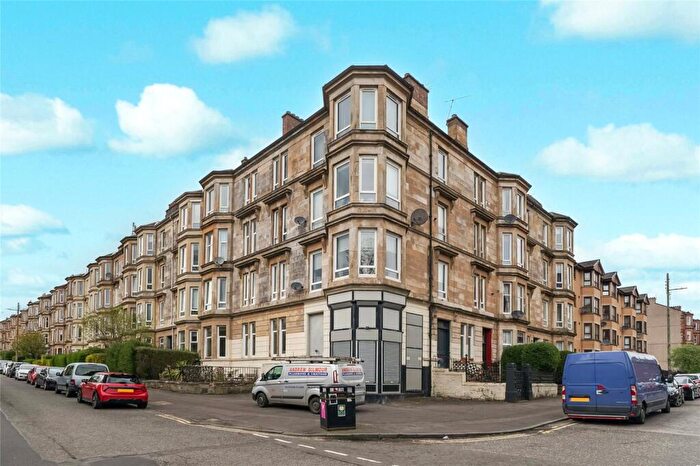 3 Bedroom Flat For Sale In Meadowpark Street, Glasgow, Glasgow City, G31