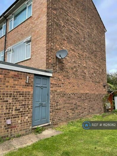 2 Bedroom Maisonette To Rent In Queens Road, Royston, SG8