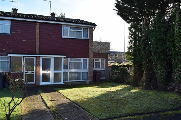 2 Bedroom Property For Sale In The Westerings, Great Baddow, Chelmsford, CM2