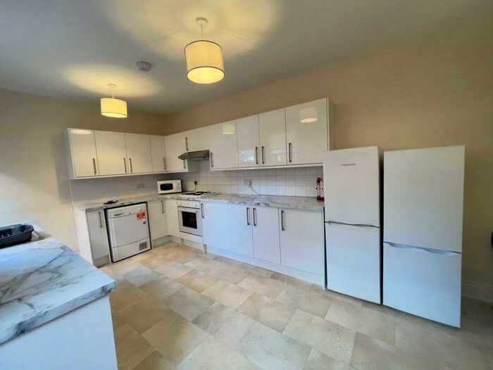 4 Bedroom Property To Rent In Lorne Road, Leicester, LE2