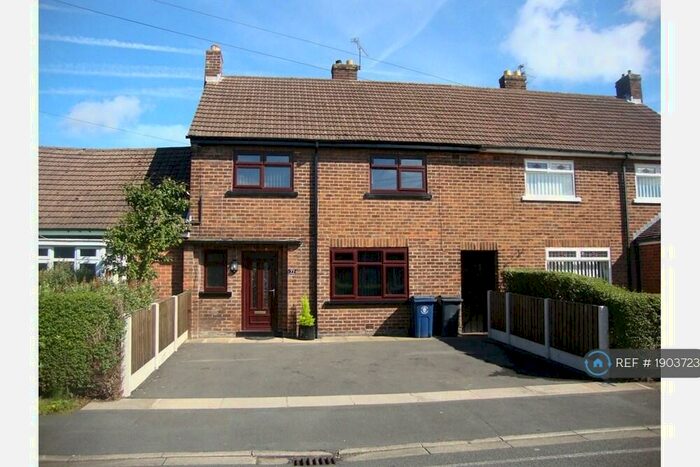 5 Bedroom Terraced House To Rent In Lea Crescent, Ormskirk, L39
